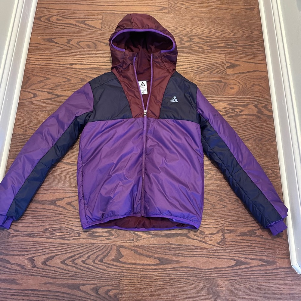 Nike Kids ACG Storm-FIT Primaloft Insulated Puffer Jacket Purple XL IM#724571